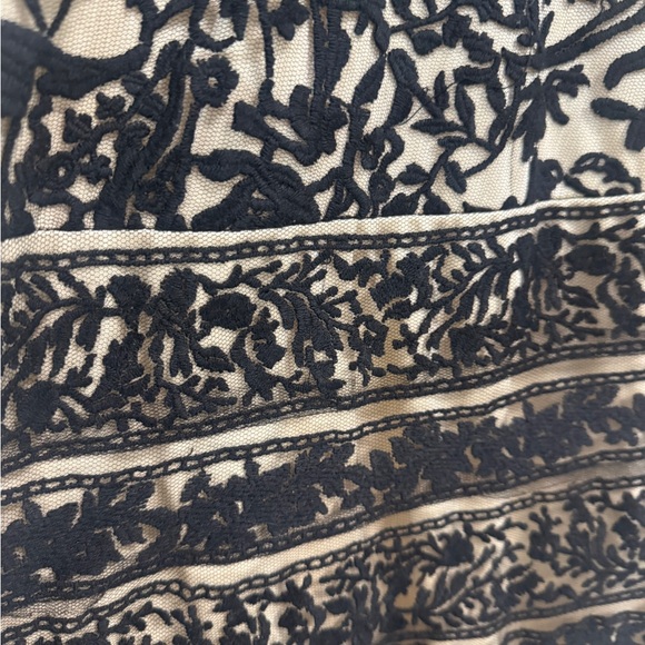 Jovani Black and Cream Lace Maxi Dress - Evening Gown - Size 10 - Picture 9 of 16